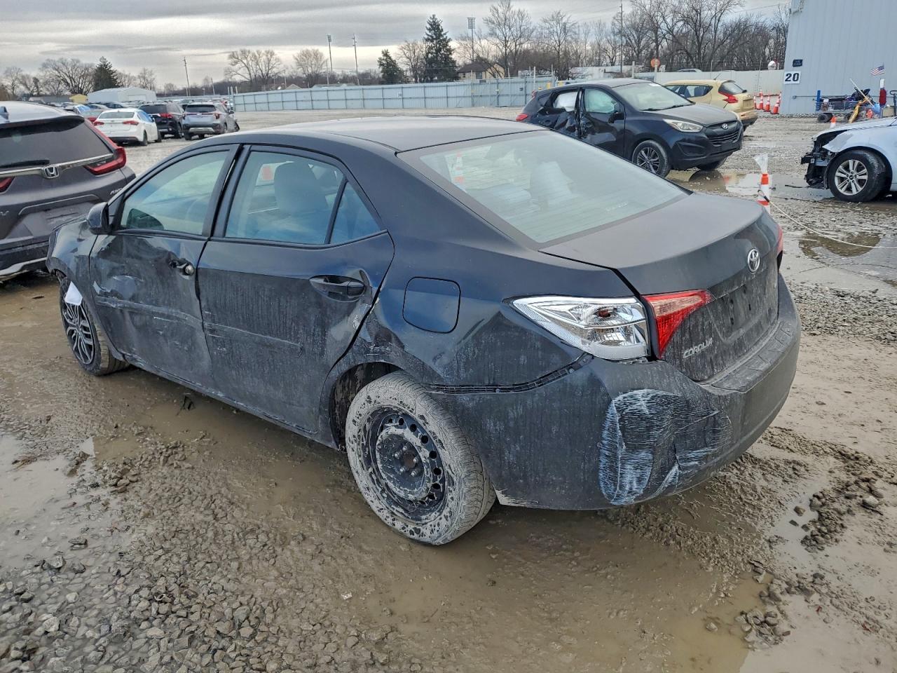 2017 TOYOTA COROLLA L photo 2