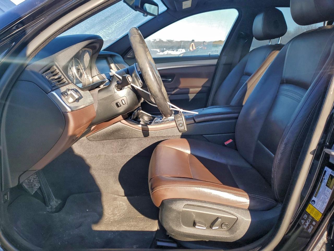 2016 BMW 528 XI photo 13