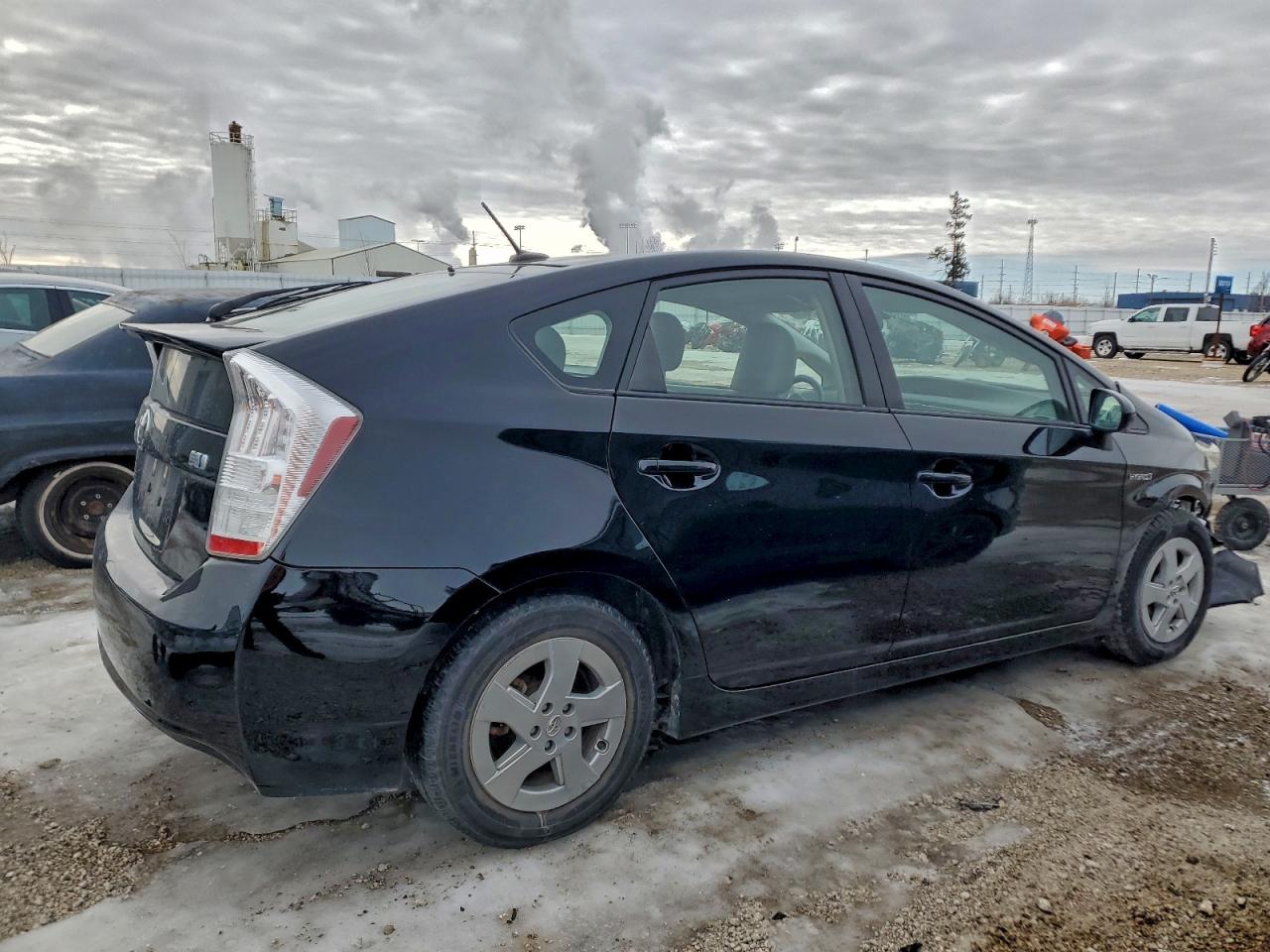 2011 TOYOTA PRIUS photo 5
