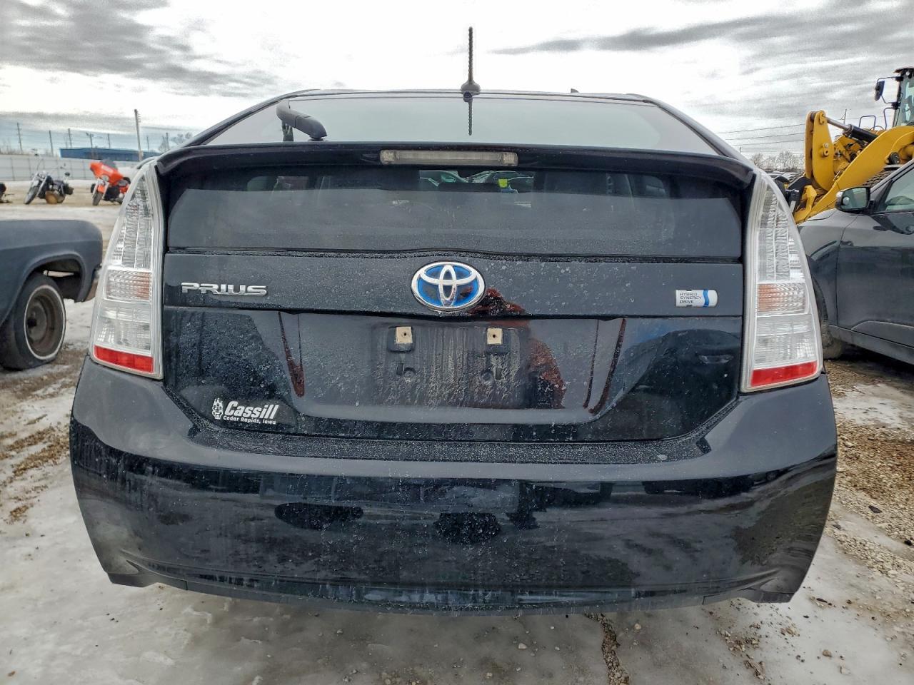2011 TOYOTA PRIUS photo 11