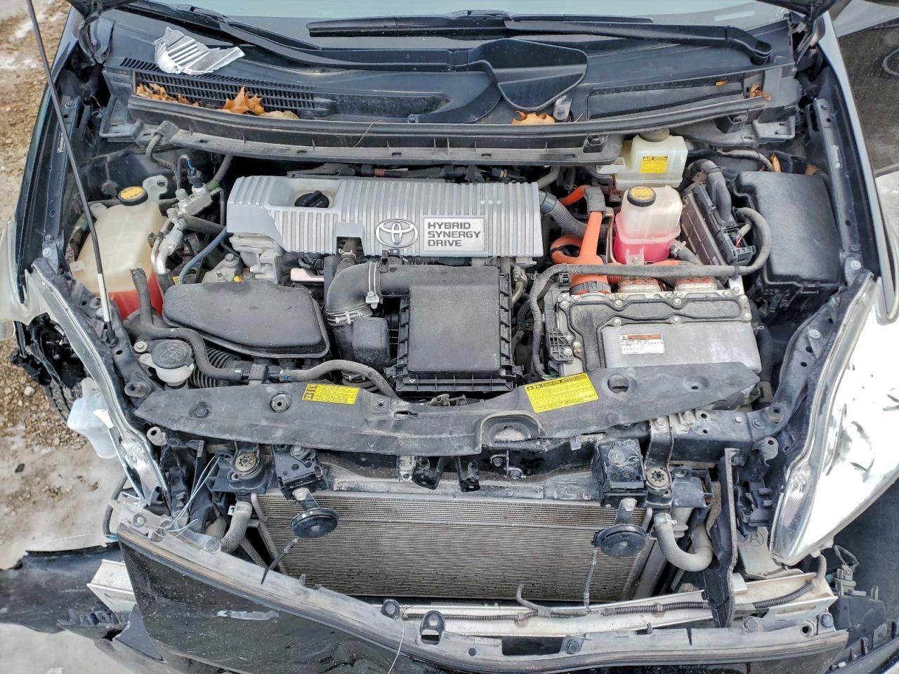 2011 TOYOTA PRIUS photo 21
