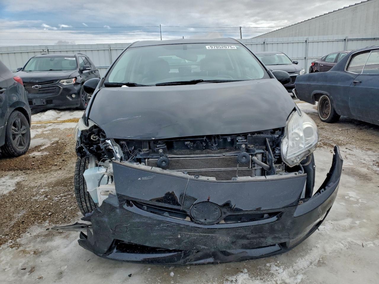 2011 TOYOTA PRIUS photo 9