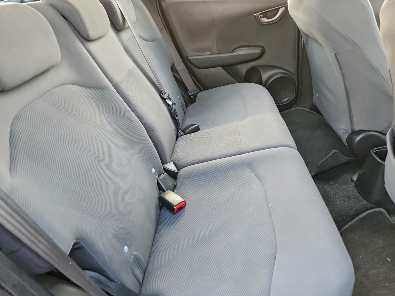 2009 HONDA FIT photo 28