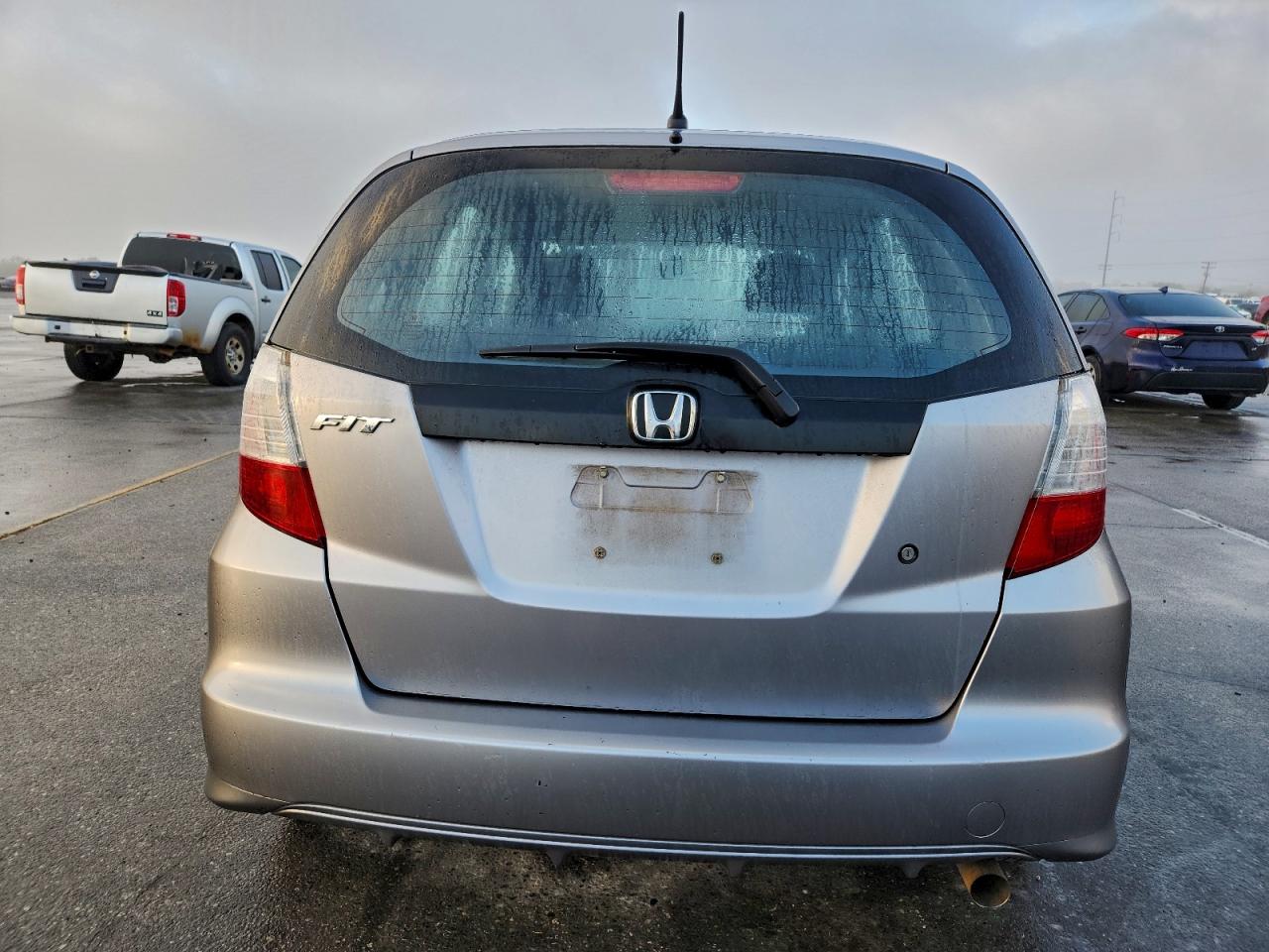 2009 HONDA FIT photo 16