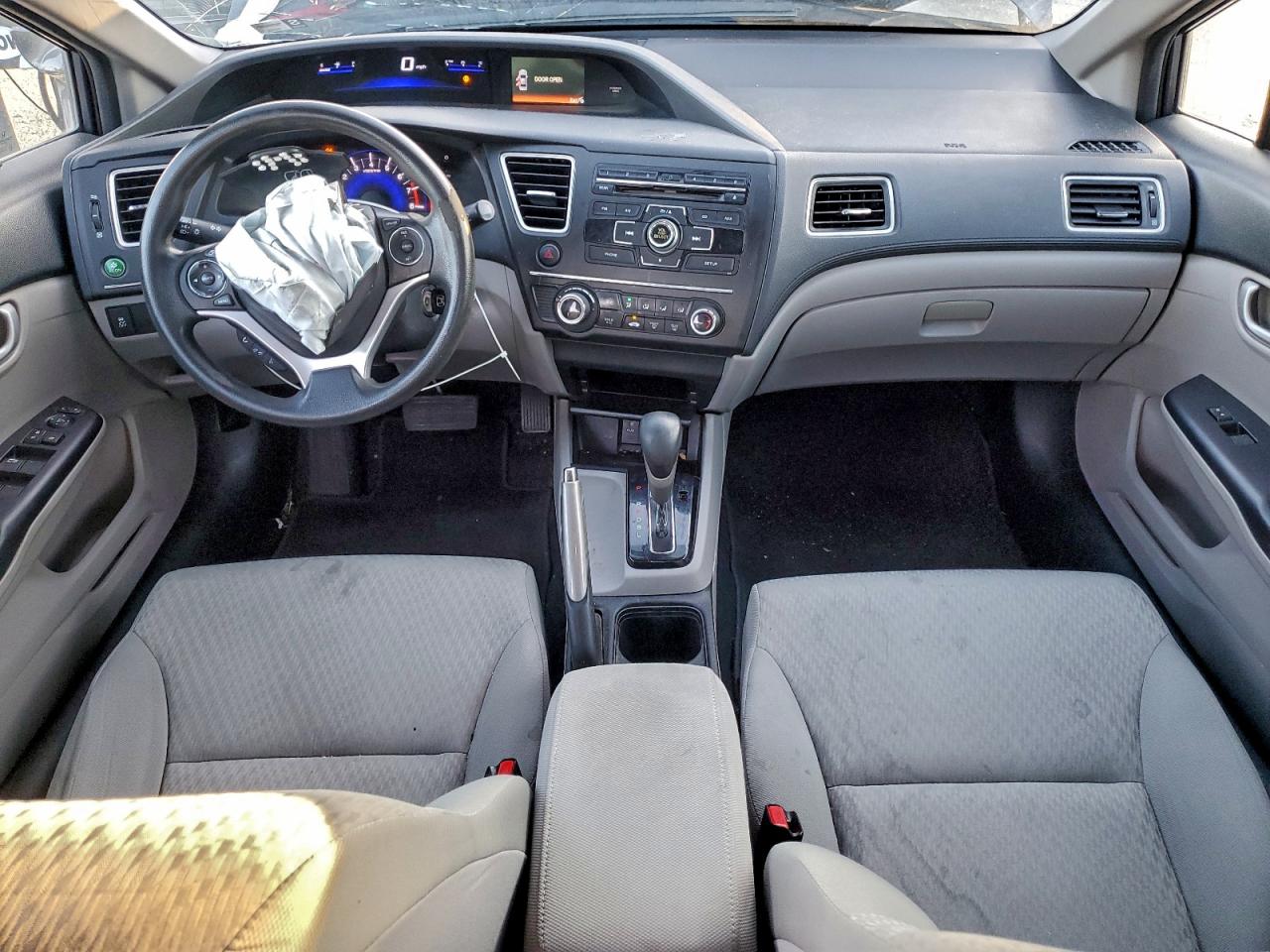 2015 HONDA CIVIC LX photo 22