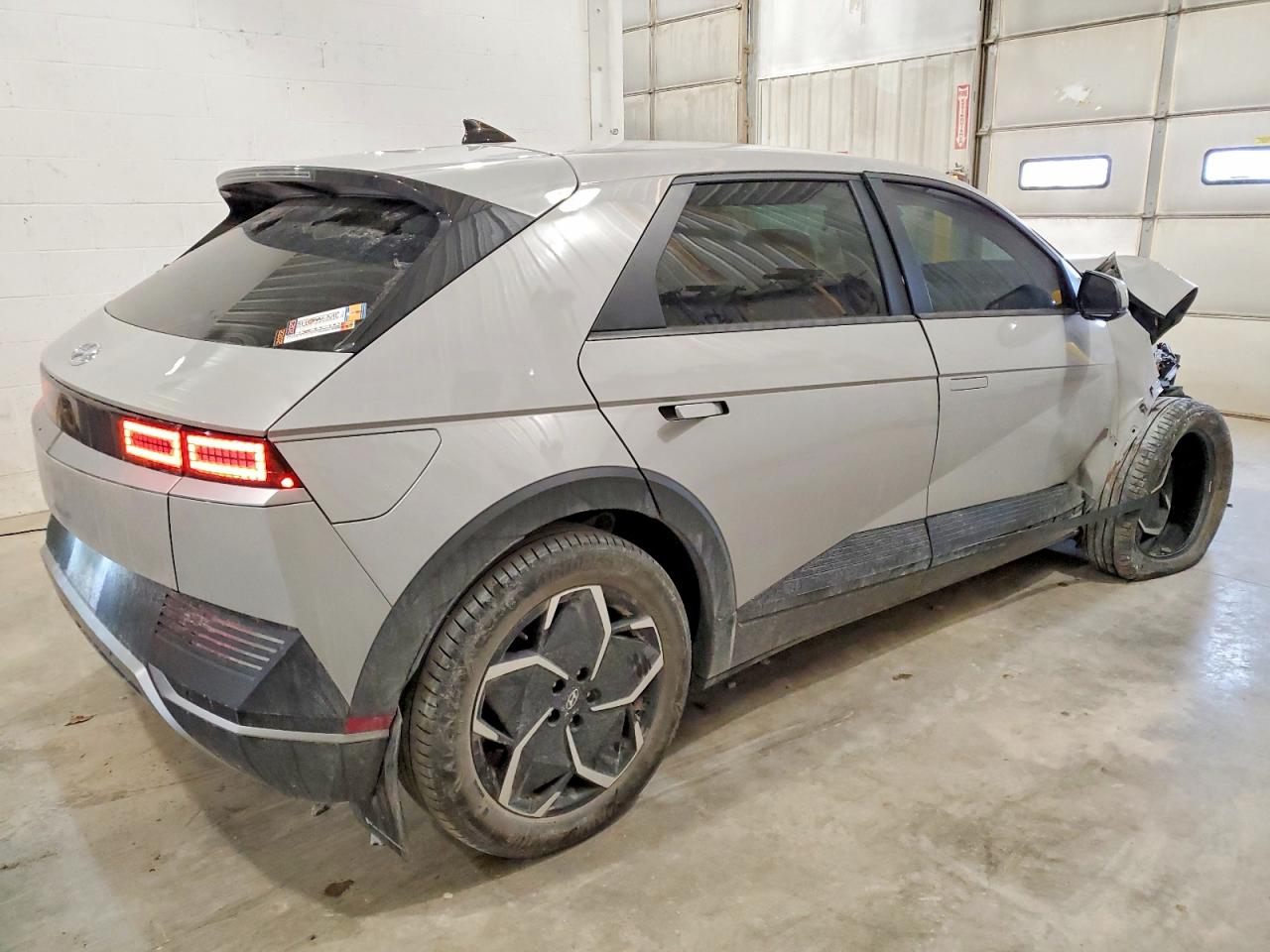 2023 HYUNDAI IONIQ 5 SEL photo 7