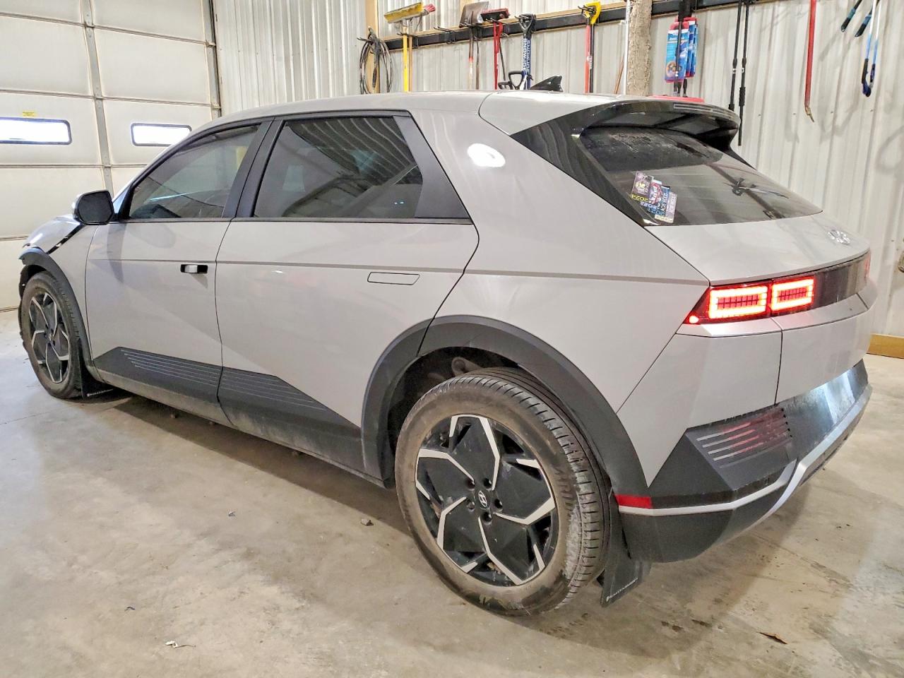 2023 HYUNDAI IONIQ 5 SEL photo 4