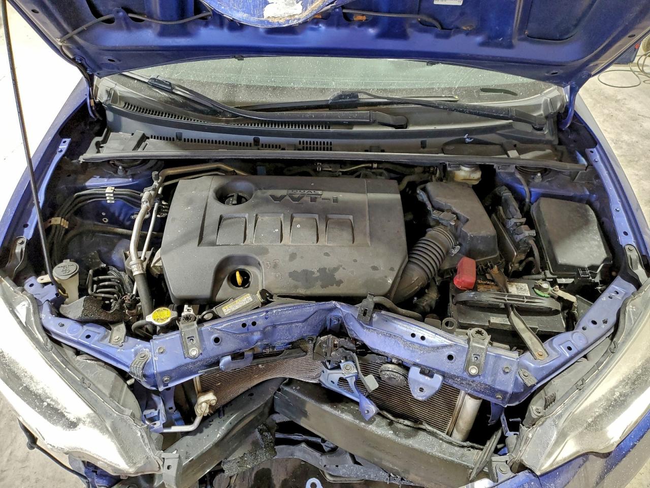 2015 TOYOTA COROLLA L photo 11