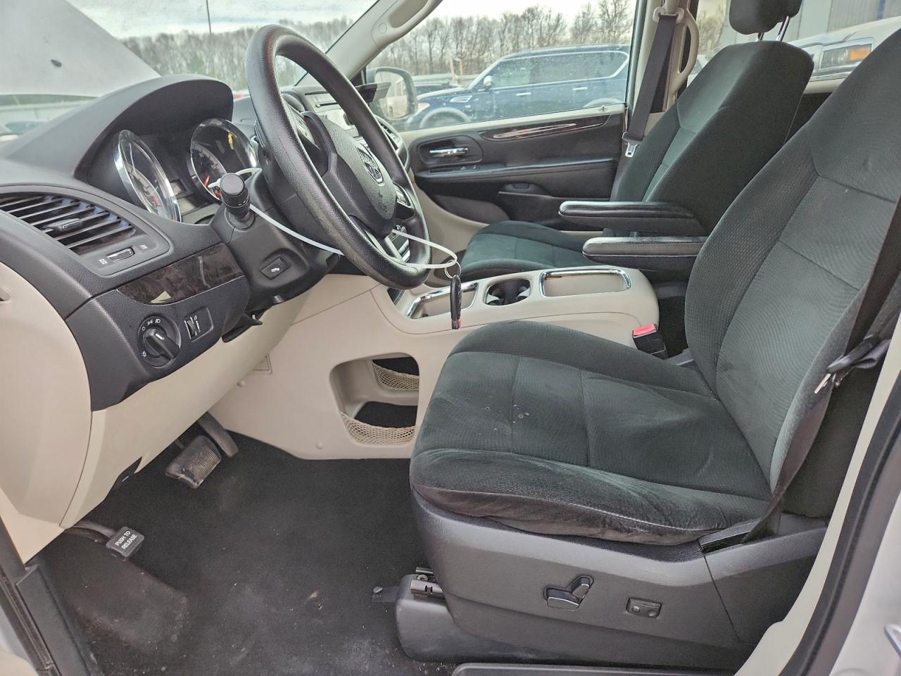 2012 DODGE GRAND CARAVAN SXT photo 7