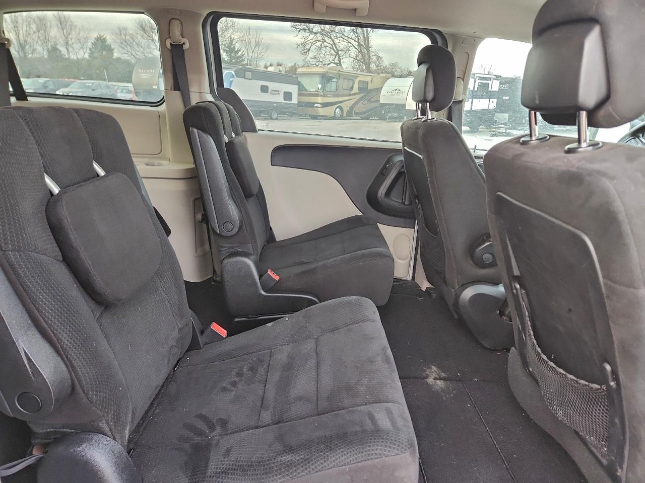 2012 DODGE GRAND CARAVAN SXT photo 11