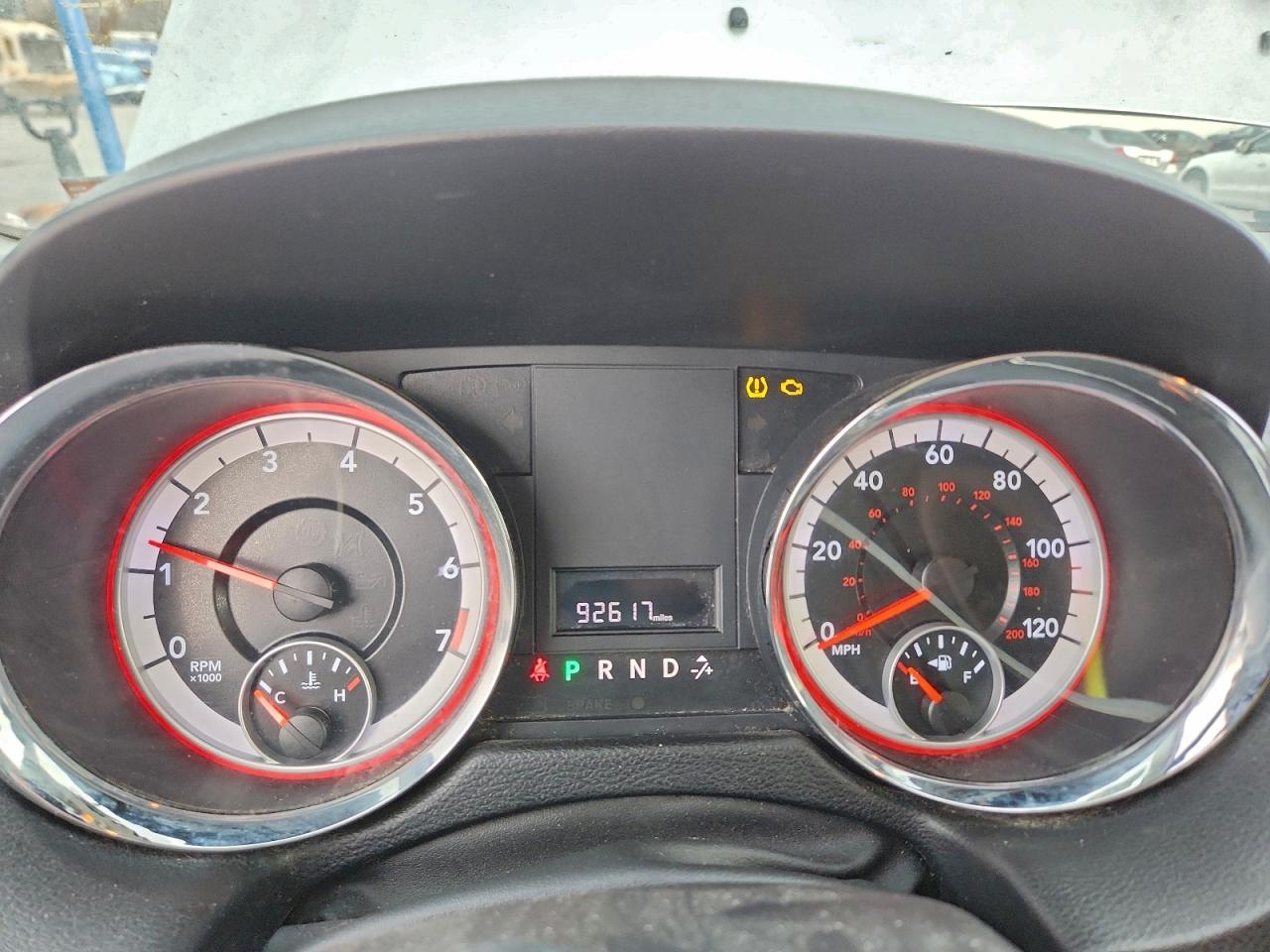 2012 DODGE GRAND CARAVAN SXT photo 9