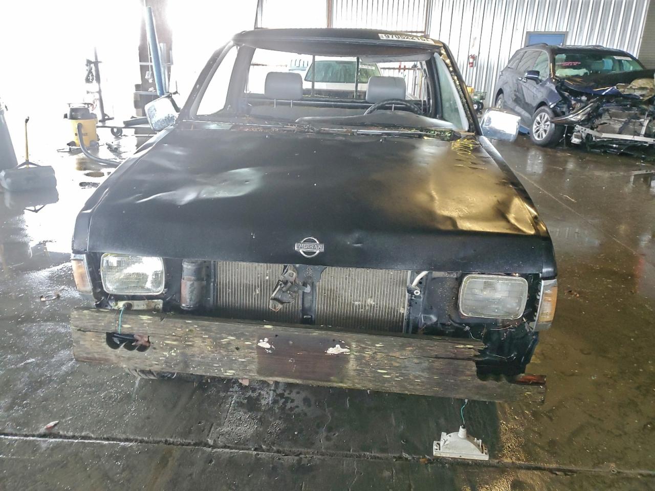 1996 NISSAN TRUCK BASE photo 5