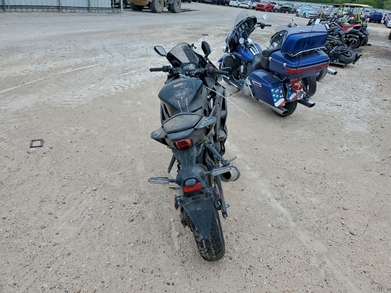2025 YAMAHA YFZ320 A photo 7