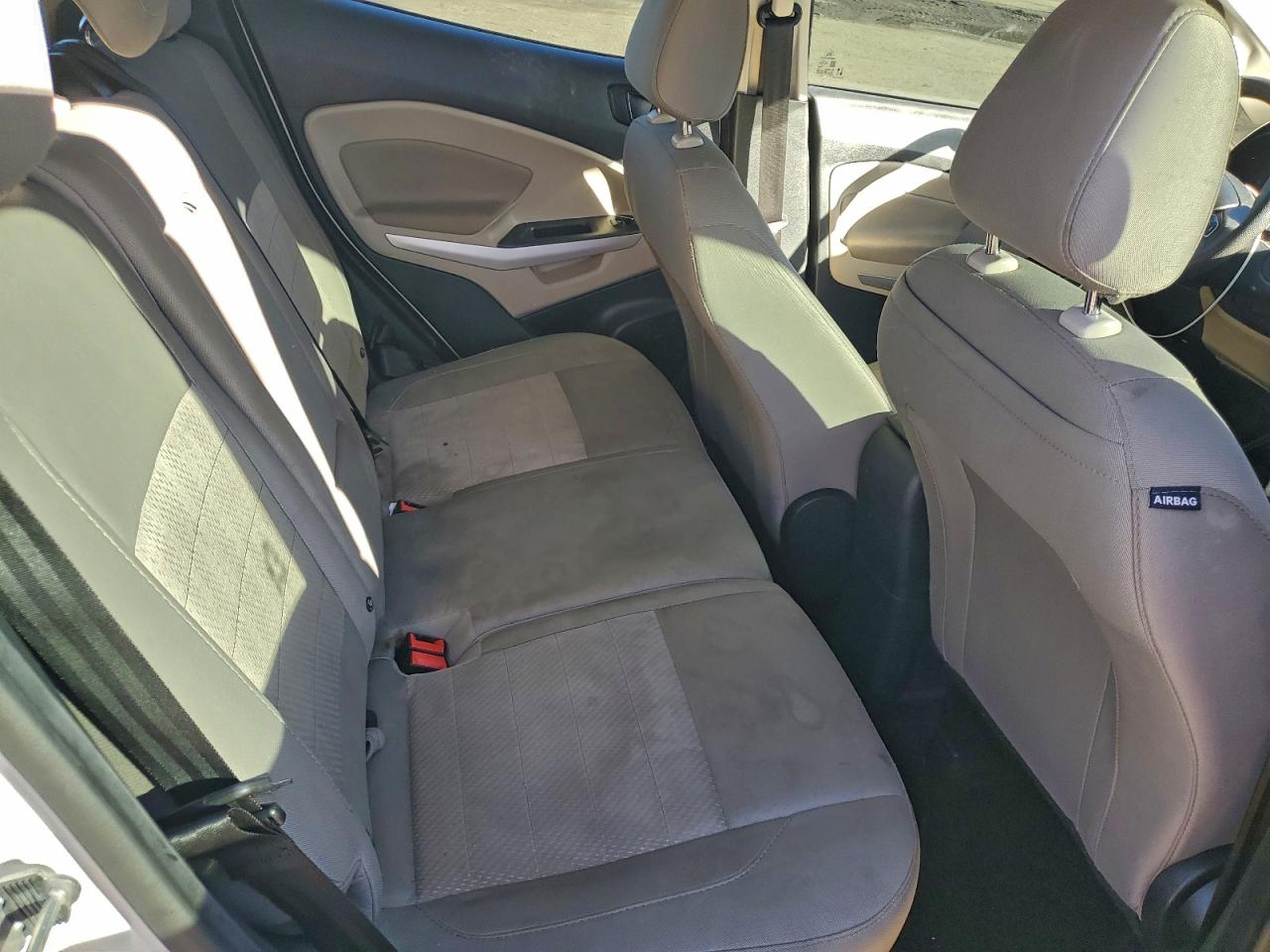 2021 FORD ECOSPORT S photo 19