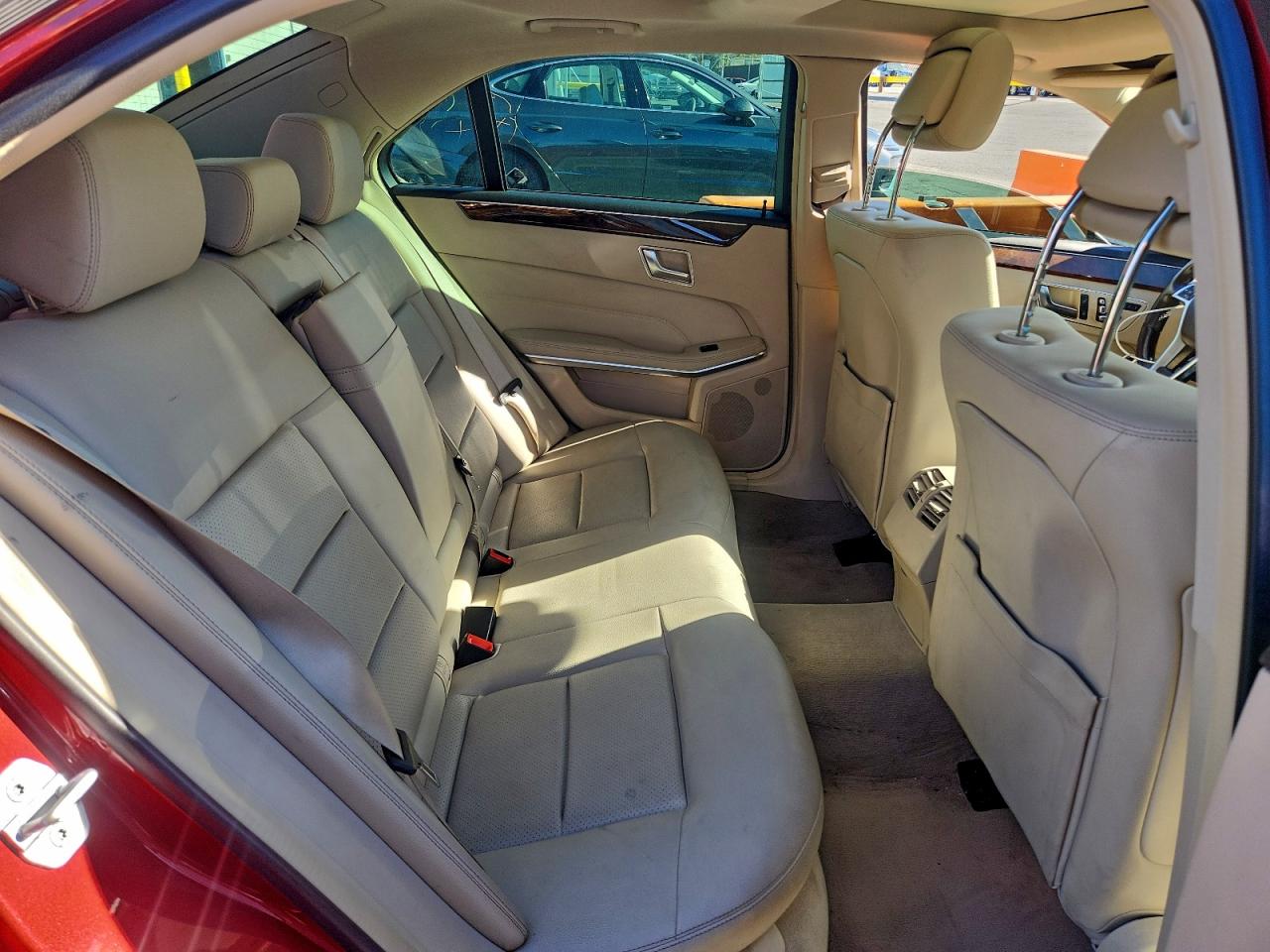 2016 MERCEDES-BENZ E 350 photo 28