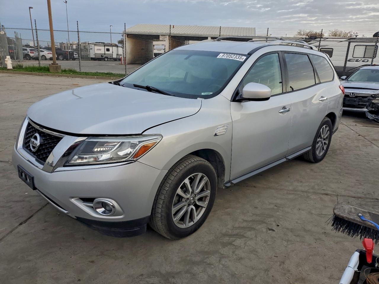 2013 NISSAN PATHFINDER