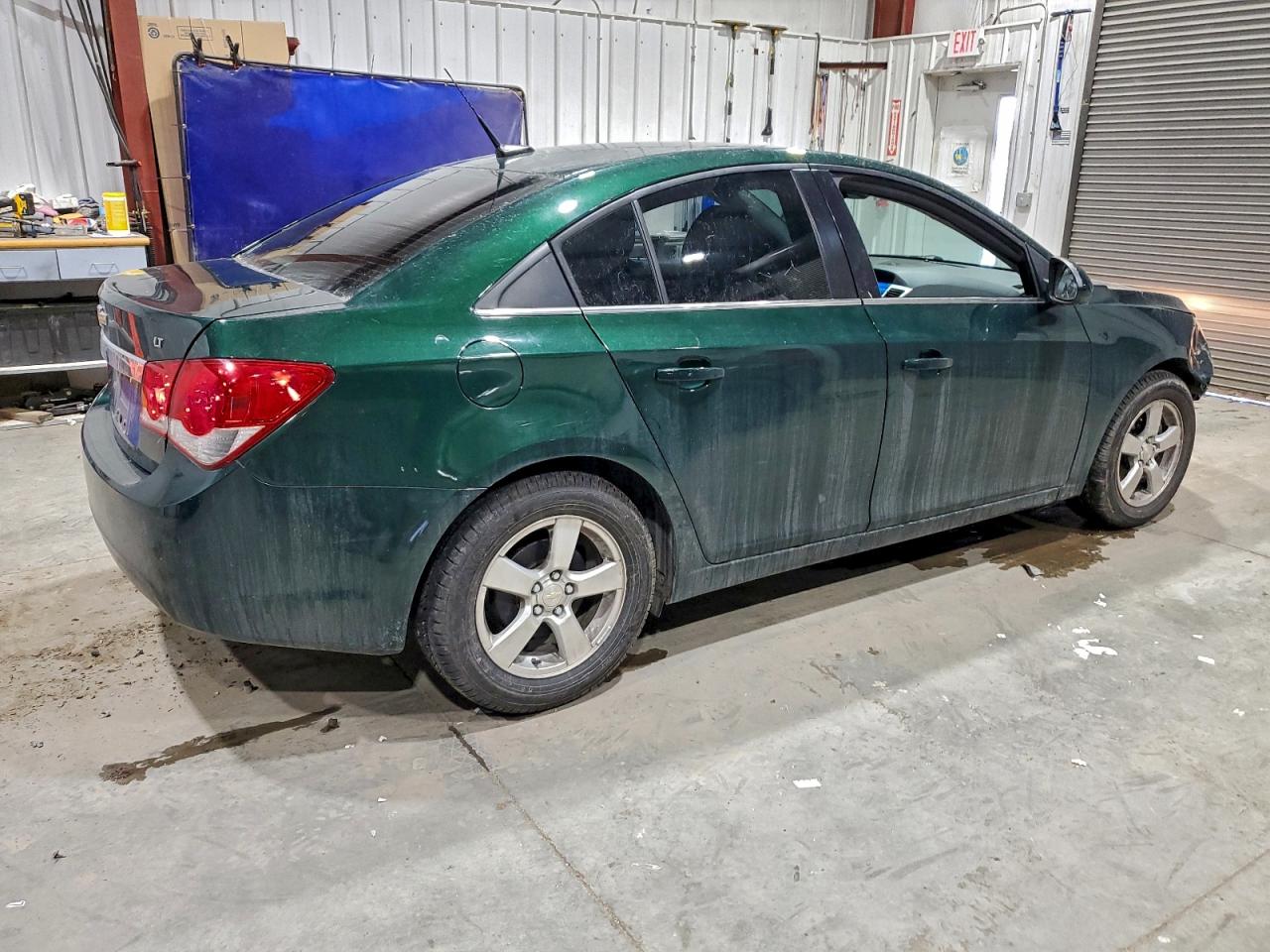 2014 CHEVROLET CRUZE photo 3