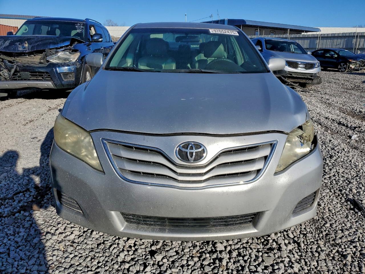 2011 TOYOTA CAMRY BASE photo 9