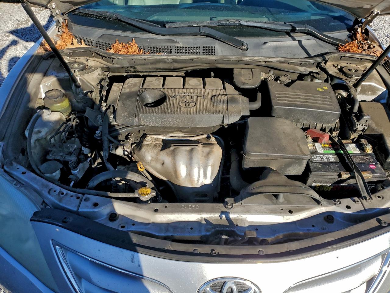 2011 TOYOTA CAMRY BASE photo 21