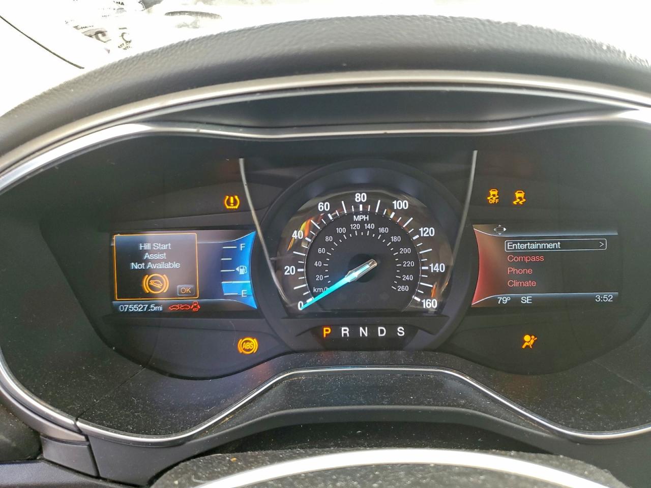 2015 FORD FUSION SE photo 17