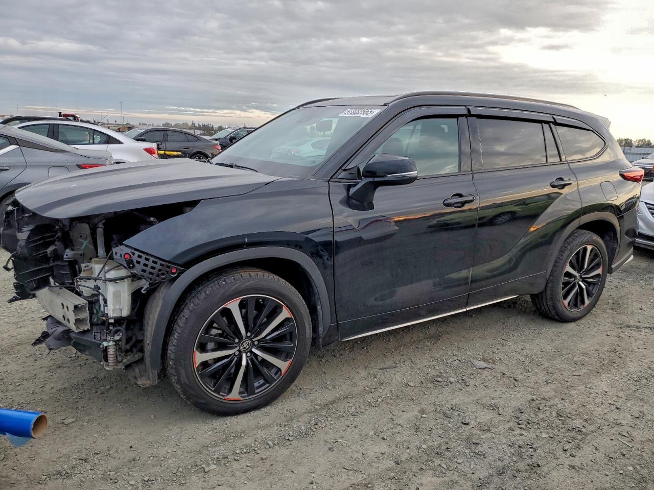 2021 TOYOTA HIGHLANDER