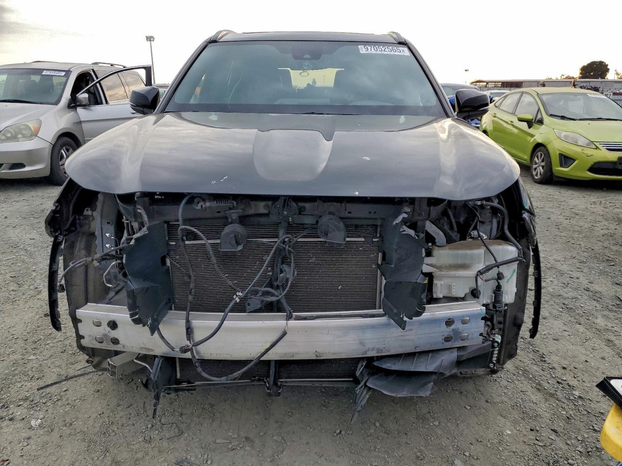 2021 TOYOTA HIGHLANDER XSE photo 9