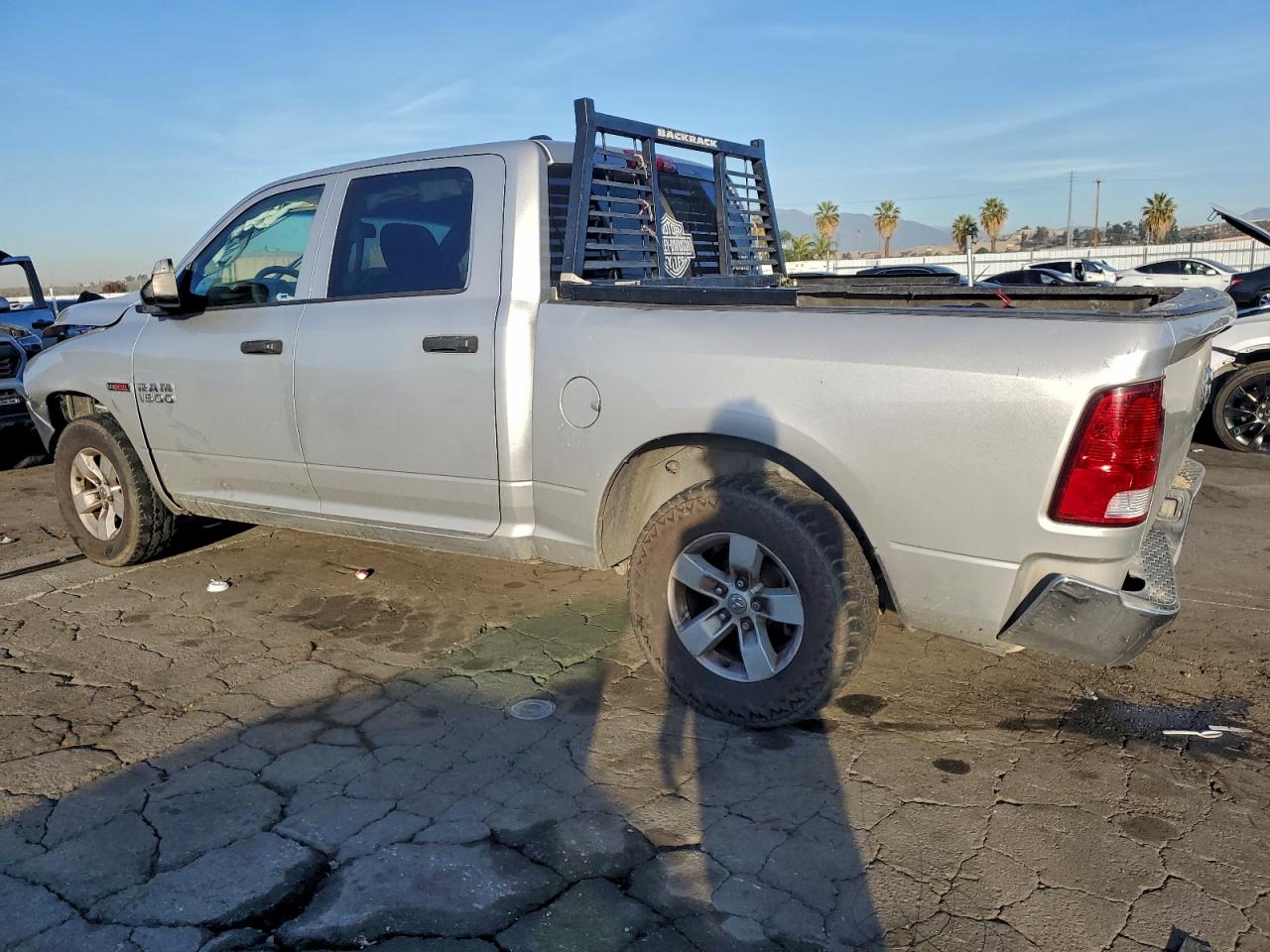 2016 RAM 1500 ST photo 4