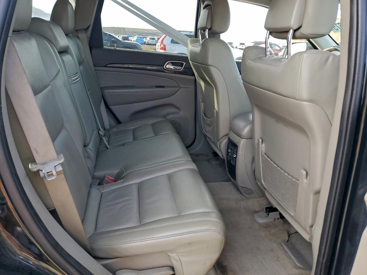 2012 JEEP GRAND CHEROKEE LAREDO photo 19