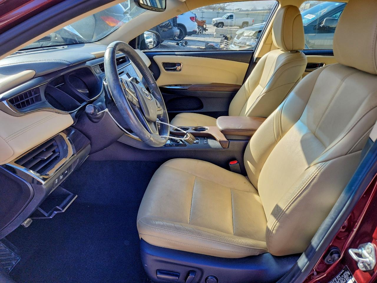 2016 TOYOTA AVALON XLE photo 13