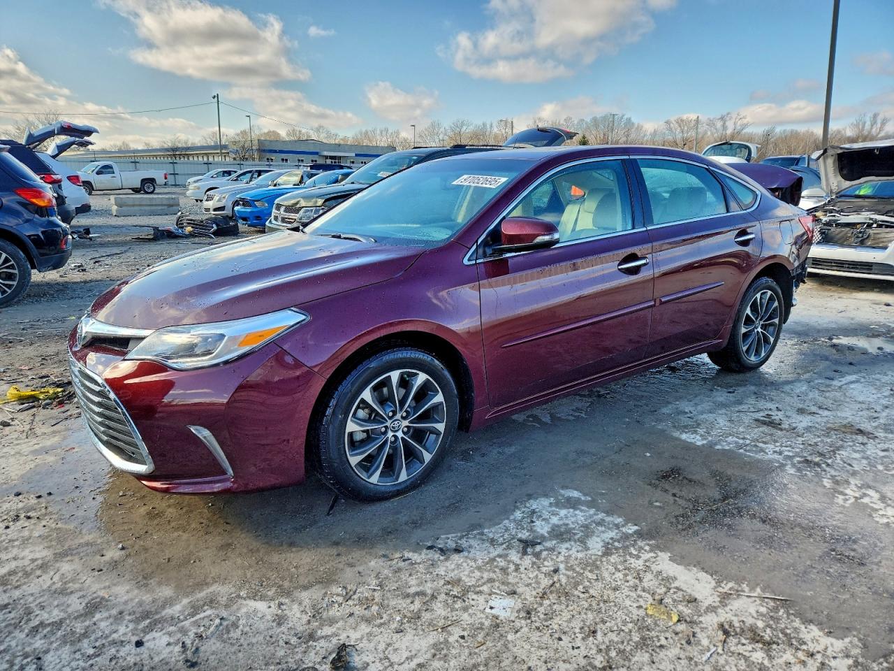 2016 TOYOTA AVALON