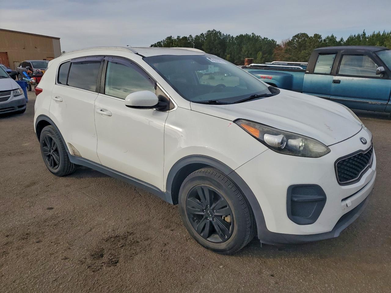 2017 KIA SPORTAGE LX photo 7
