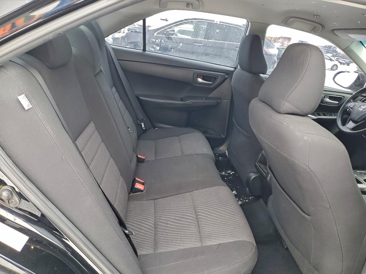 2017 TOYOTA CAMRY LE photo 19