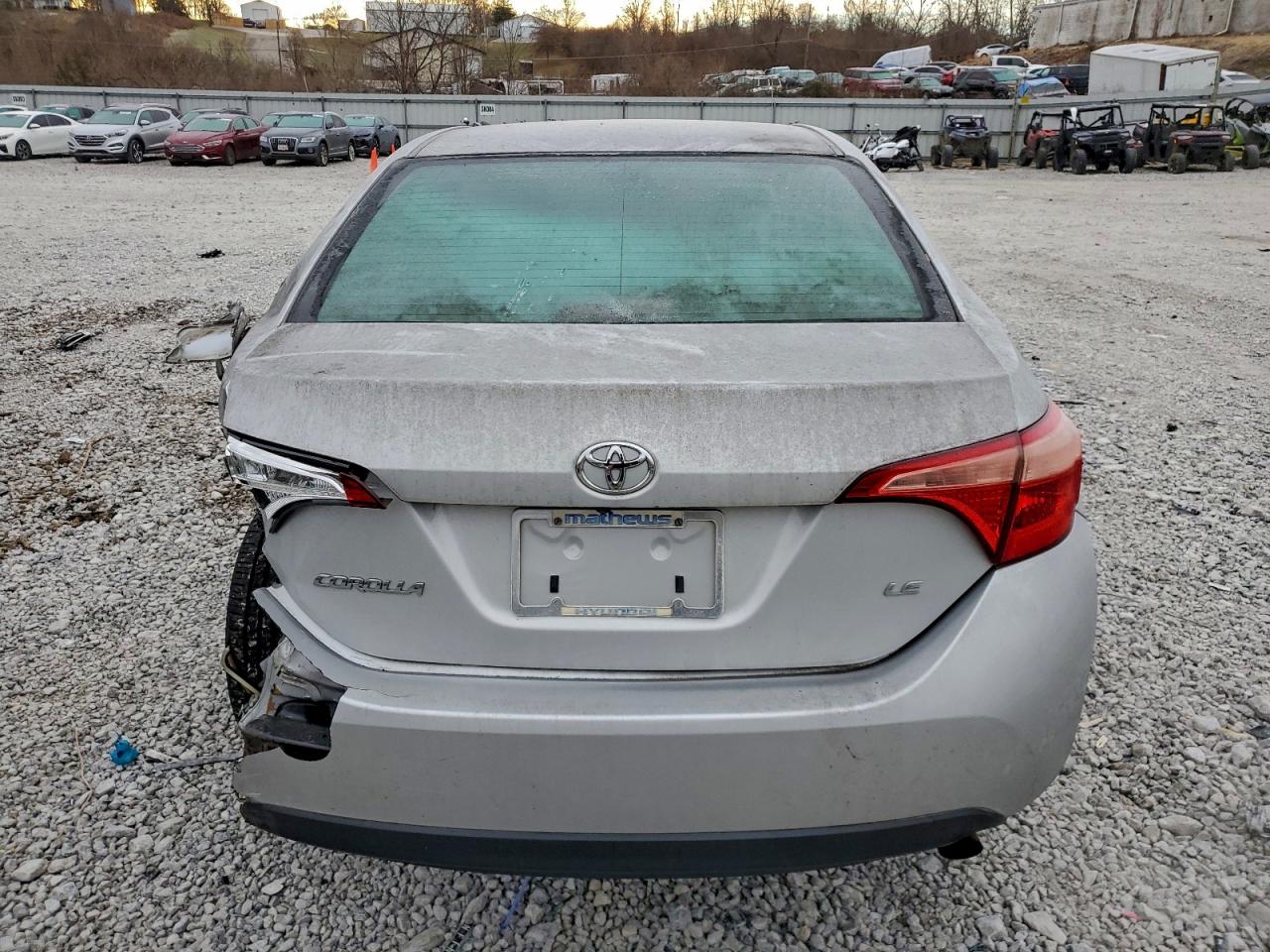 2017 TOYOTA COROLLA L photo 6