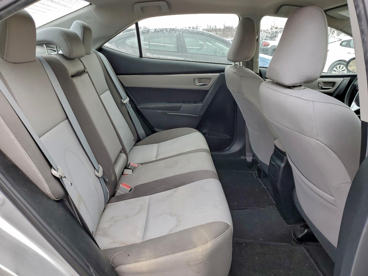 2017 TOYOTA COROLLA L photo 10