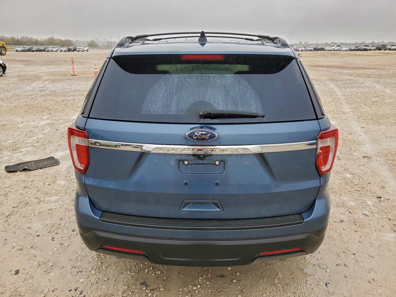 2018 FORD EXPLORER photo 6