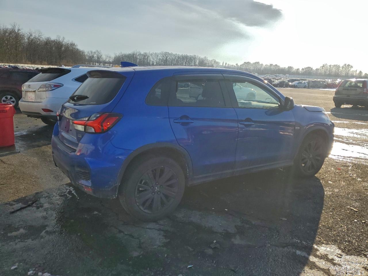 2025 MITSUBISHI OUTLANDER SPORT S photo 3