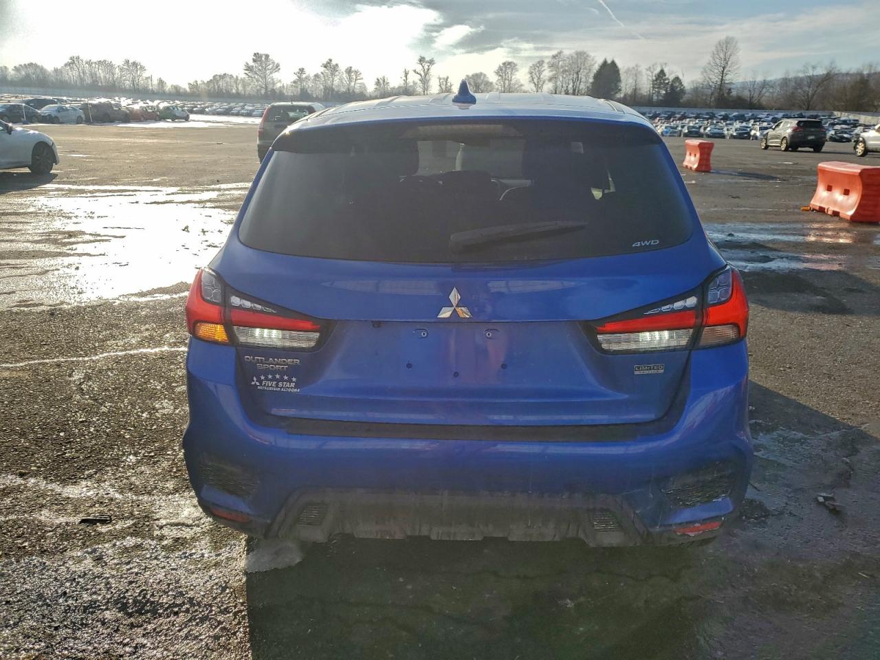 2025 MITSUBISHI OUTLANDER SPORT S photo 6