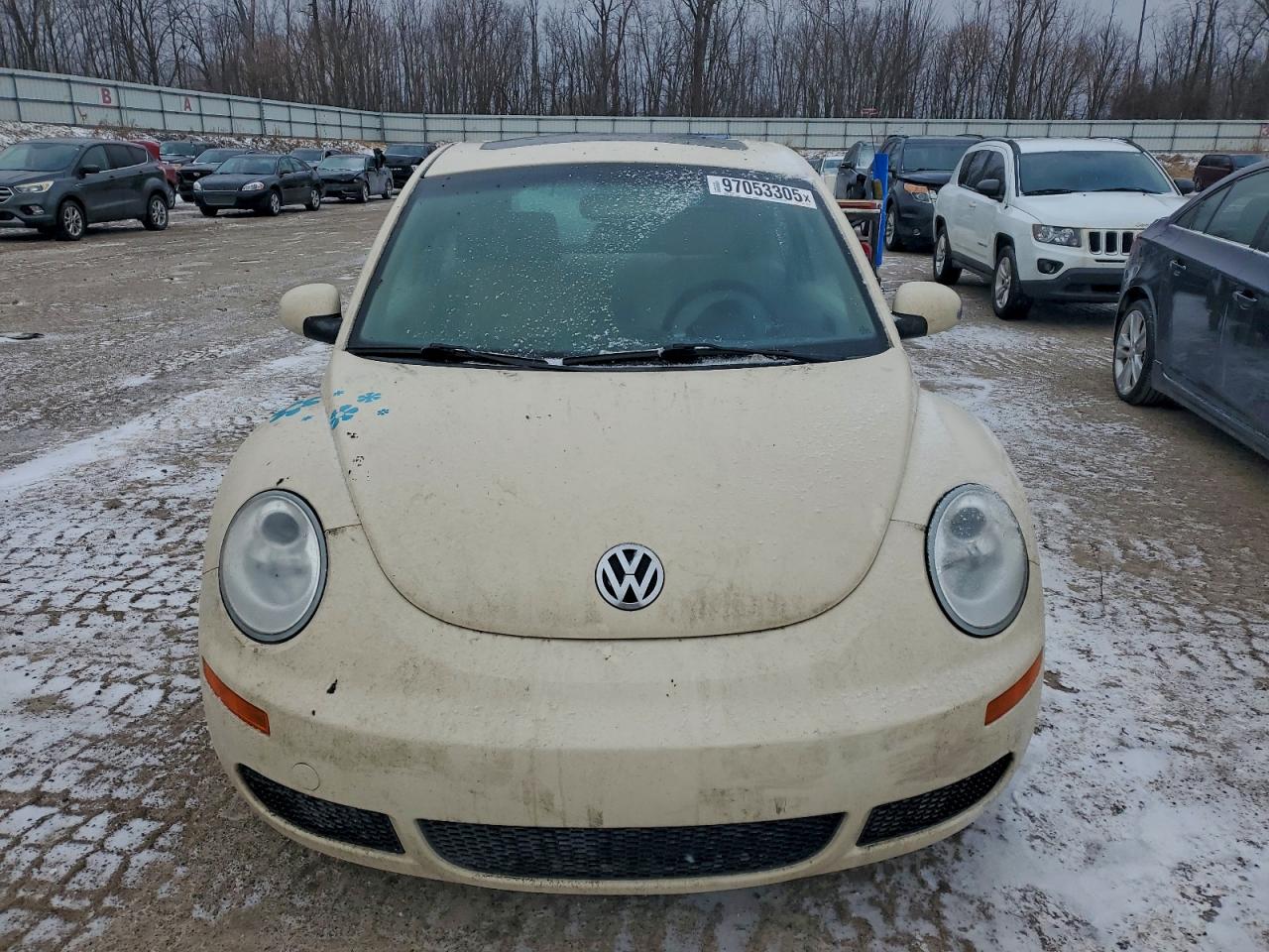 2009 VOLKSWAGEN NEW BEETLE S photo 9