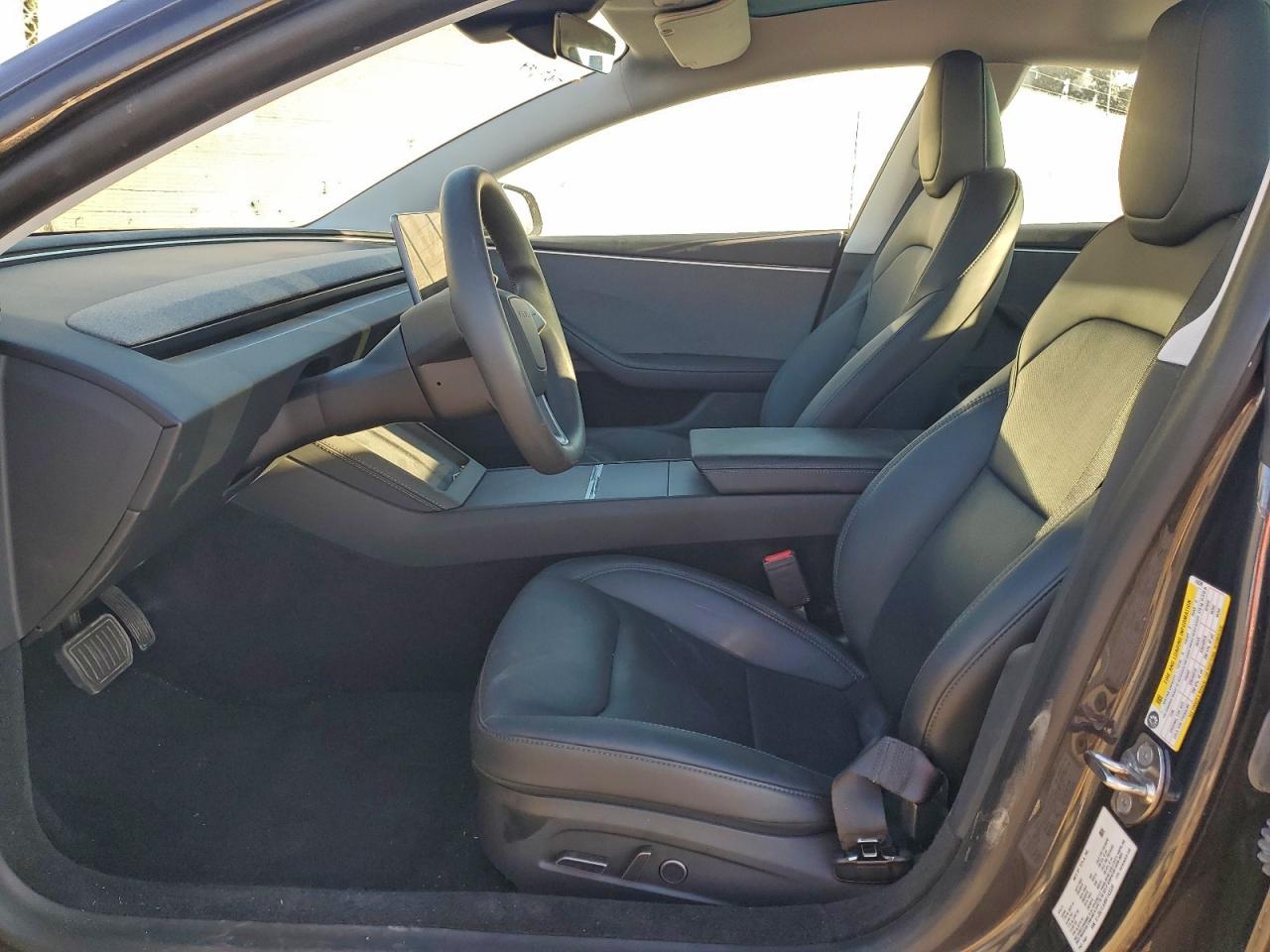 2024 TESLA MODEL 3 photo 19