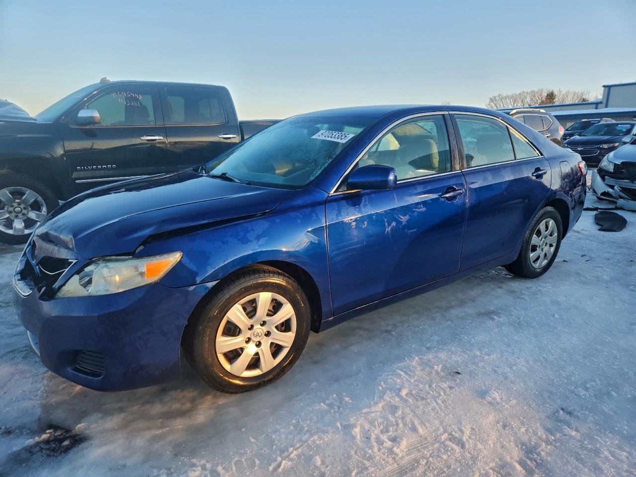 2011 TOYOTA CAMRY