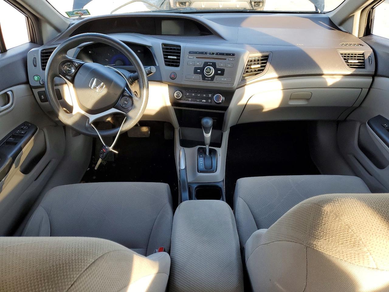 2012 HONDA CIVIC LX photo 8