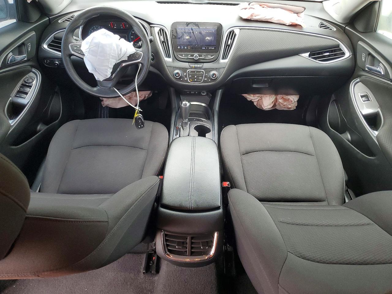 2020 CHEVROLET MALIBU LT photo 8