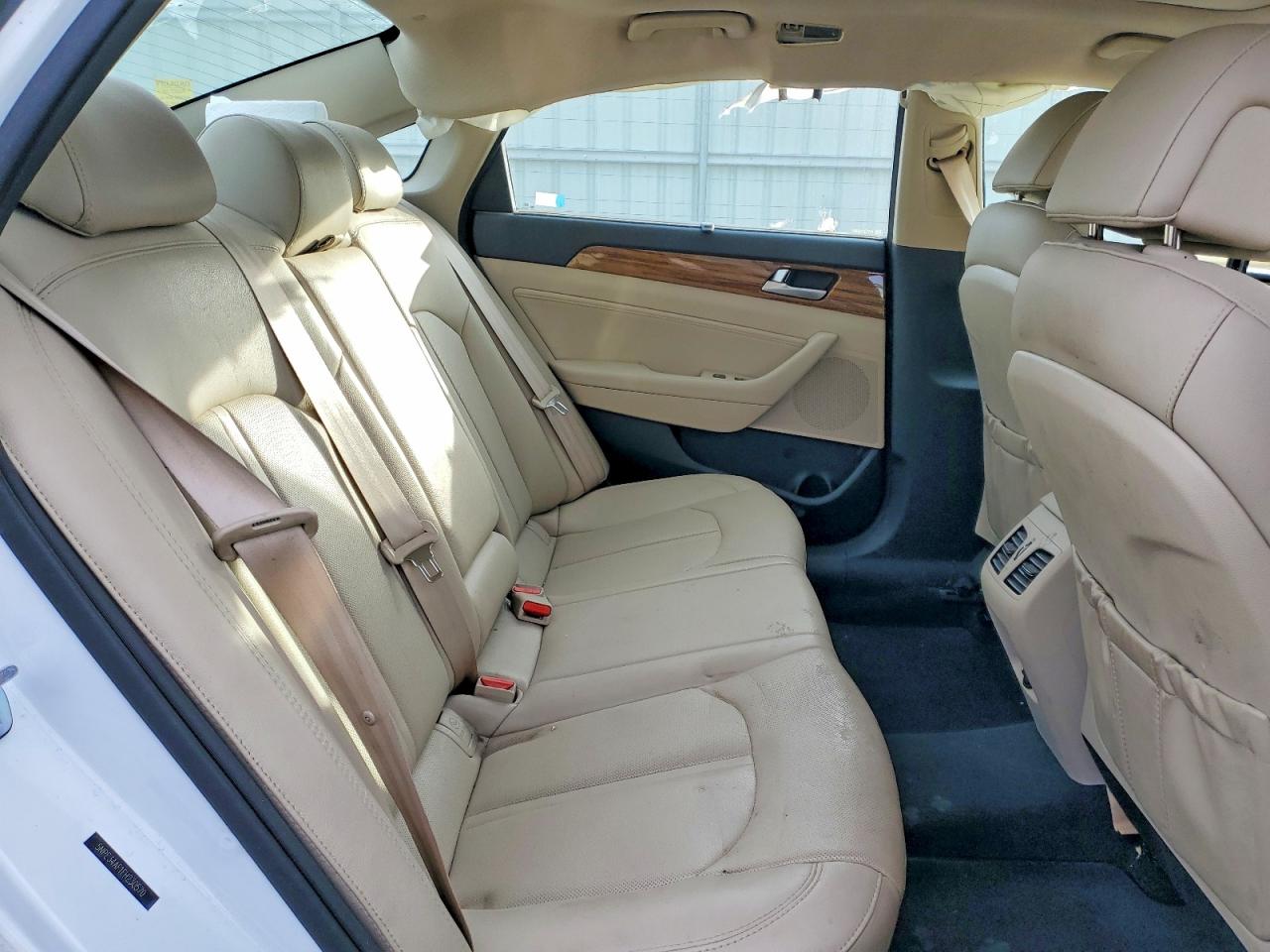2015 HYUNDAI SONATA SPORT photo 19