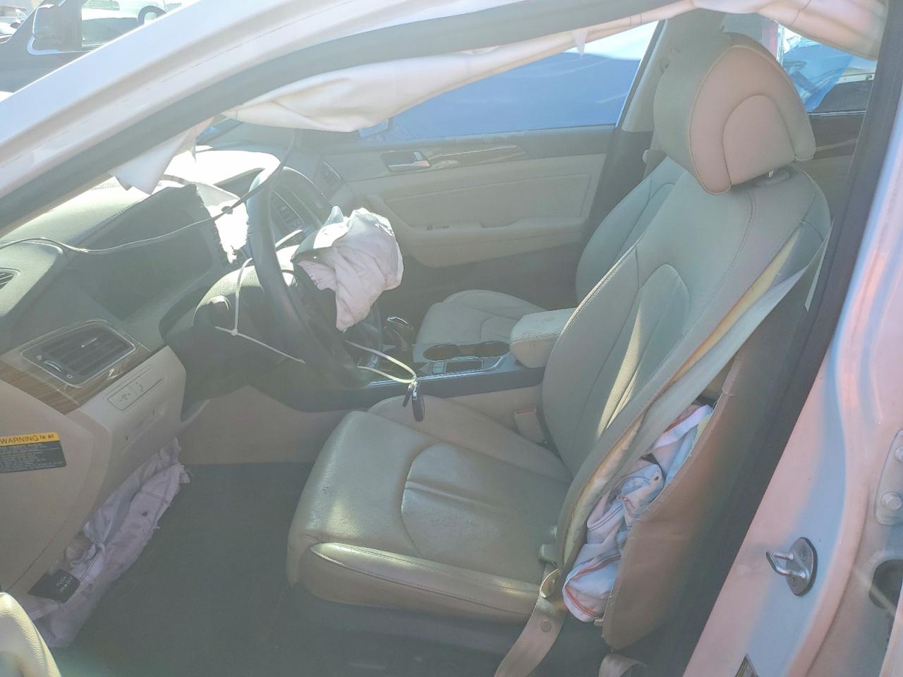 2015 HYUNDAI SONATA SPORT photo 13
