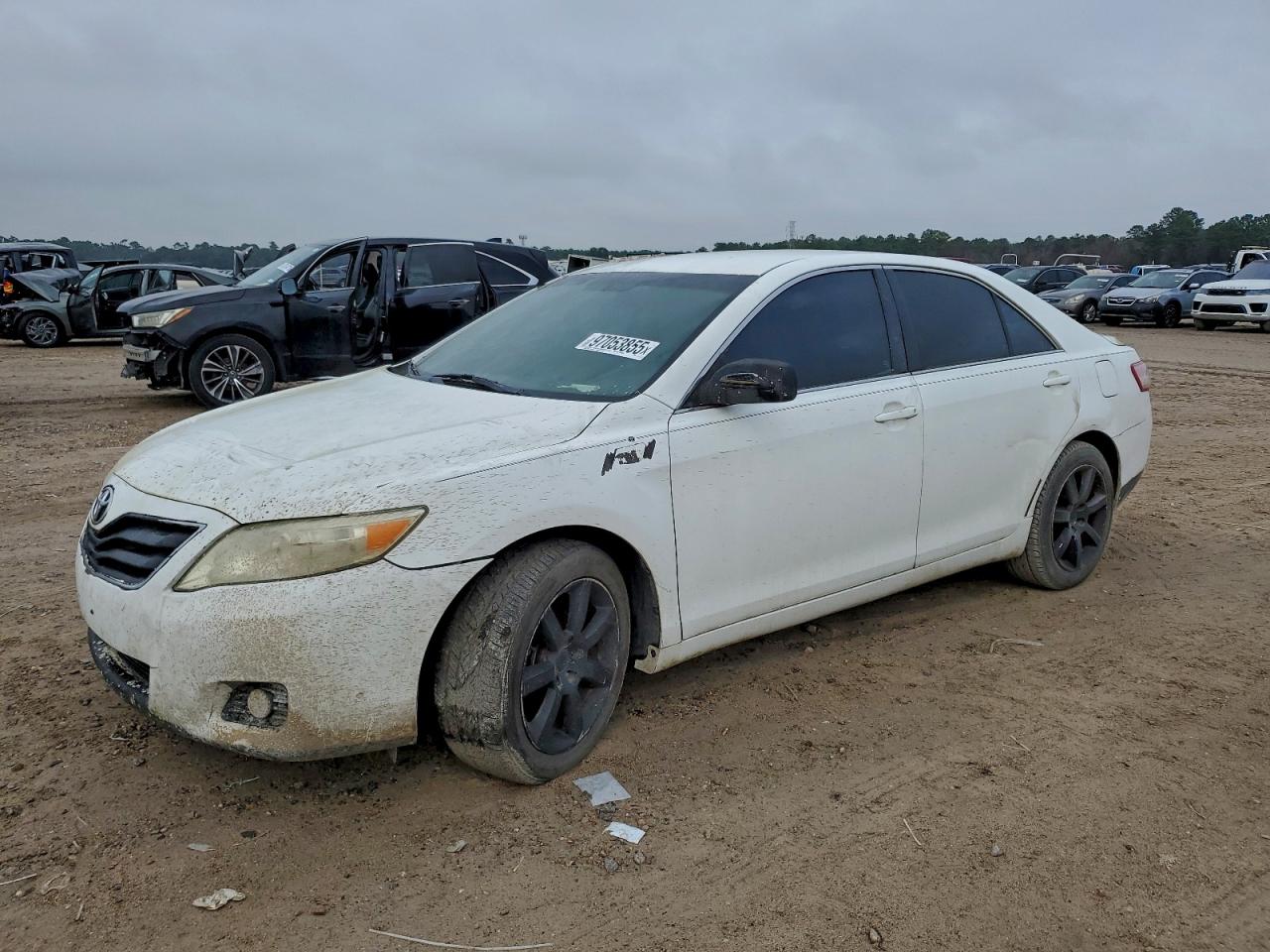 2010 TOYOTA CAMRY