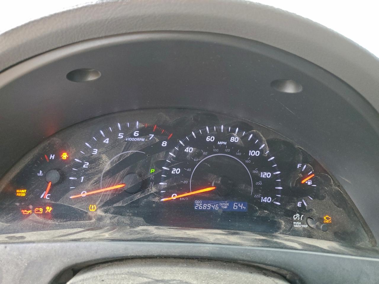 2010 TOYOTA CAMRY BASE photo 17