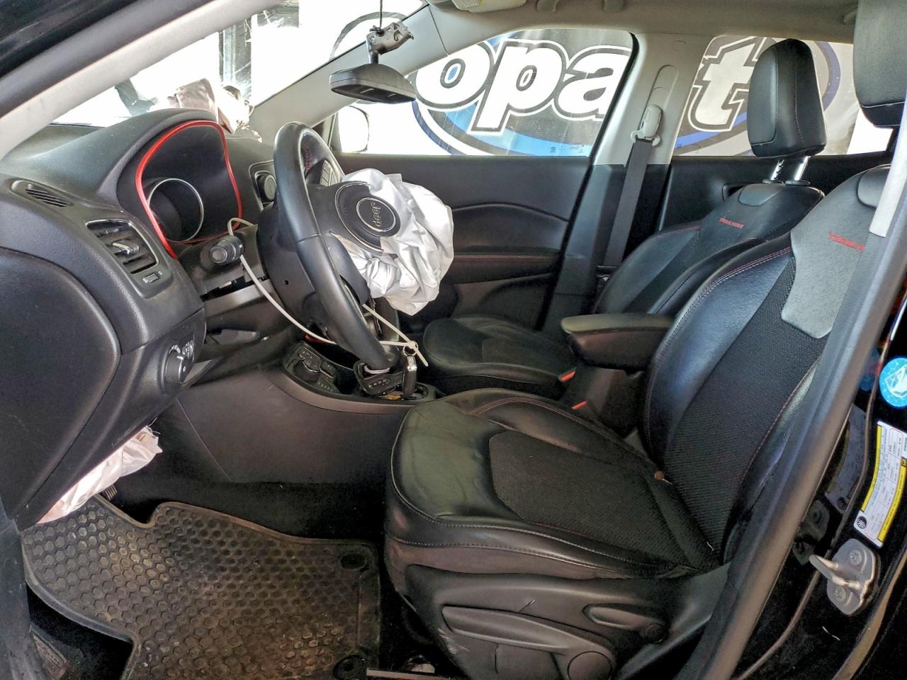 2019 JEEP COMPASS TRAILHAWK photo 7