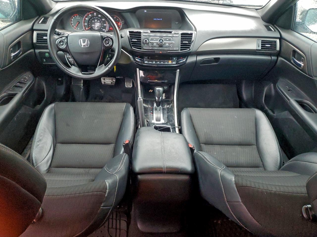 2017 HONDA ACCORD SPORT photo 15