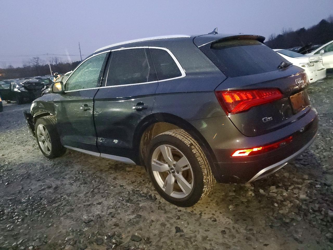 2018 AUDI Q5 PREMIUM PLUS photo 2