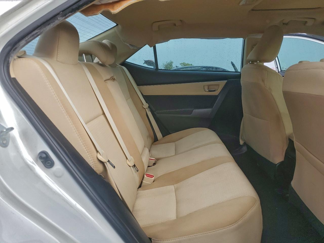2017 TOYOTA COROLLA L photo 10